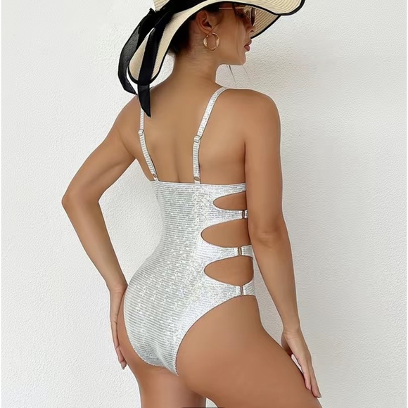 Silver sparkly swimsuit with cut out sides and high cut bottom & lined bust NWT - Picture 5 of 5